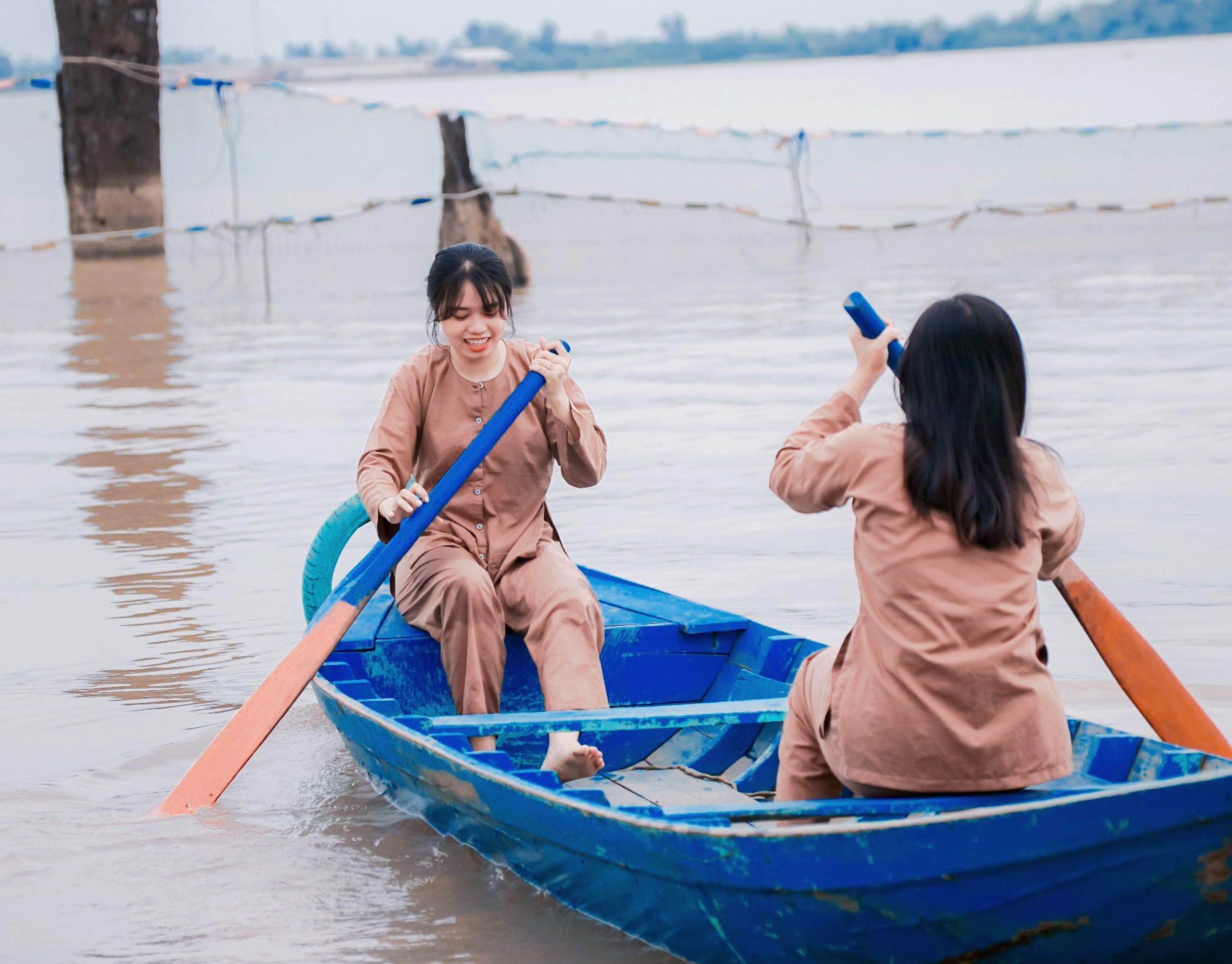 Đi cầu treo